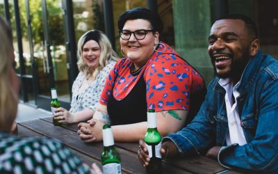 腹部肥満とドローイン：なぜ重要なのか？