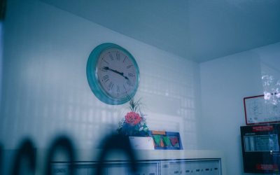 世界各国の学校登校時間と学制:知られざる教育の多様性