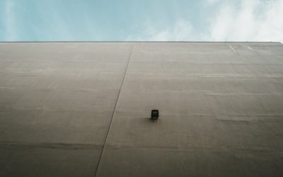 最高のミニマリズム実践ガイド:2025年のトレンドと心豊かな生活への道