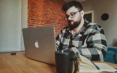 2025年最新版:デジタルノマド生活完全ガイド – 自由な働き方を叶える秘訣