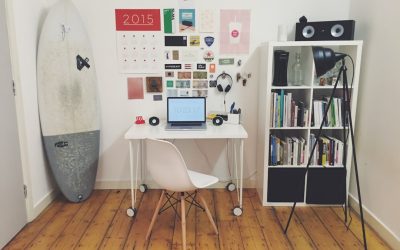 持ち物100個で暮らす：ミニマリストの家を公開！