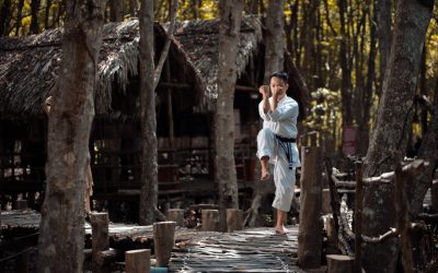 シンプルに生きるほど幸せになれる理由：2025年最新トレンドと実践法