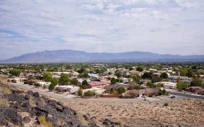 相場変動を味方につける！オプション取引「ロングストラドル戦略」徹底解説 📈