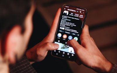 2026年最新版！SNSインフルエンサーとして輝くための戦略：YouTube、Instagram、TikTok、Facebookを徹底活用