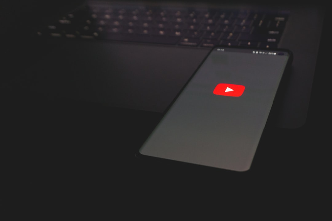 2026-sns-youtube-instagram-tiktok-facebook-1775252584711
