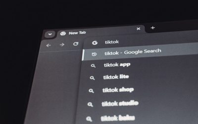 ユーチューバー、インスタグラマー、TikToker、Facebookインフルエンサーになるには？2026年最新版！影響力を持つための完全ガイド
